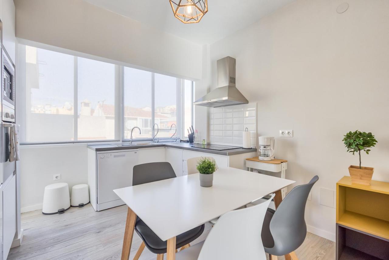 פואנגירולה Sur Suites Atico Puerto מראה חיצוני תמונה